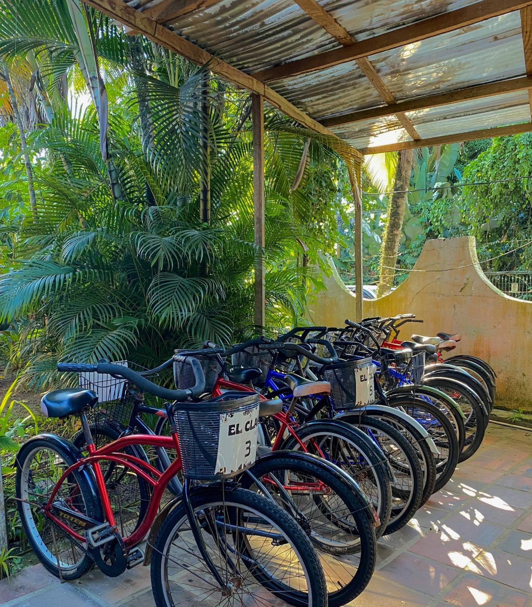 El Clan Hostel Puerto Viejo de Talamanca Exteriör bild