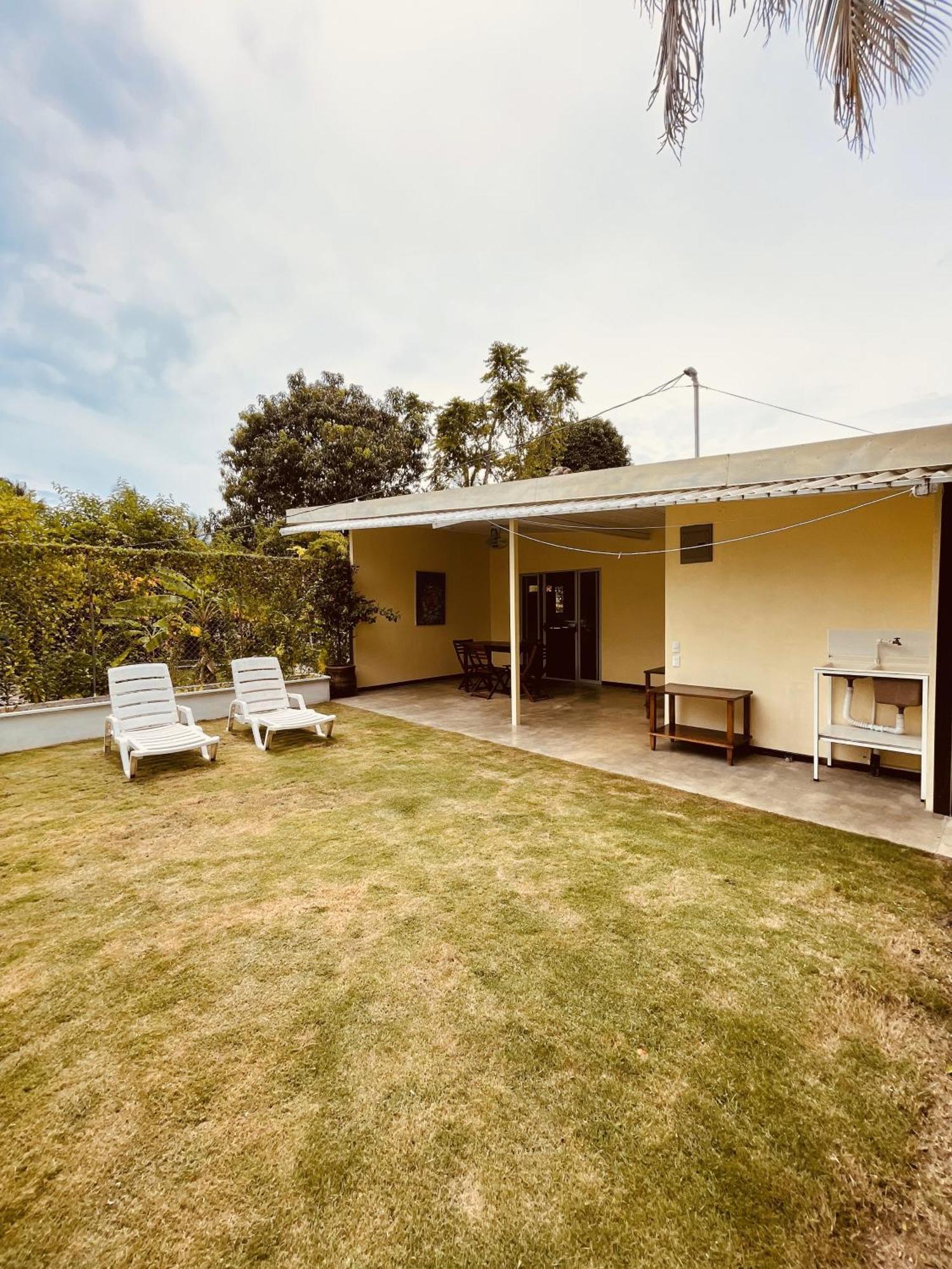 El Clan Hostel Puerto Viejo de Talamanca Exteriör bild